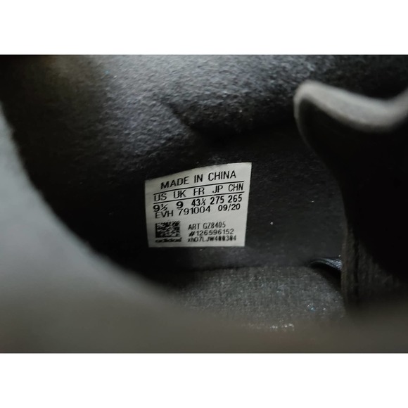 Men's Adidas NASA x Ozweego Running Shoe - Picture 7 of 7